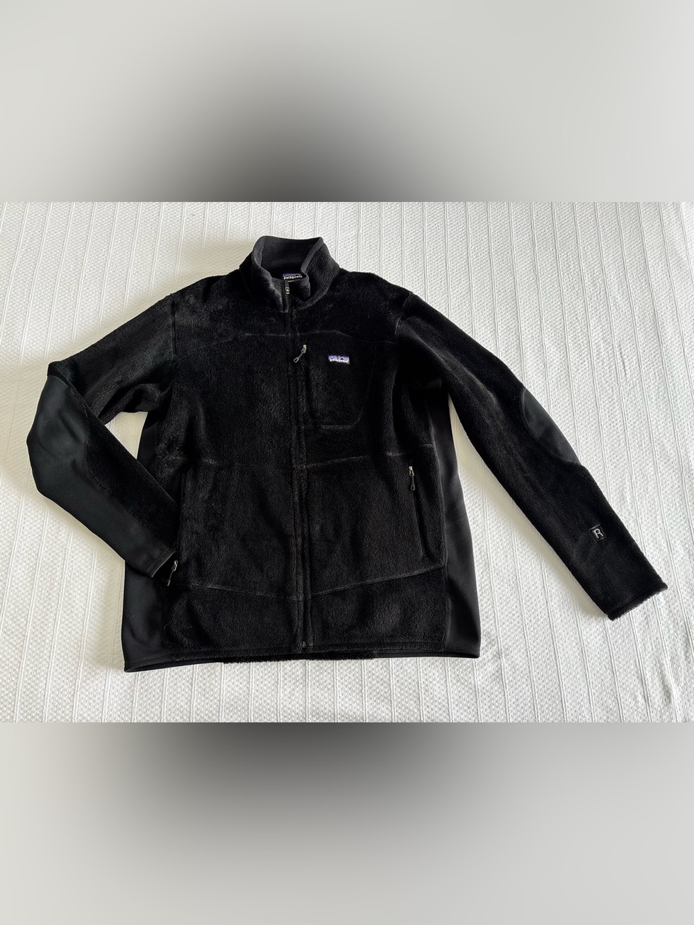 Patagonia Black Lightweight Full-Zip Fleece Jacket